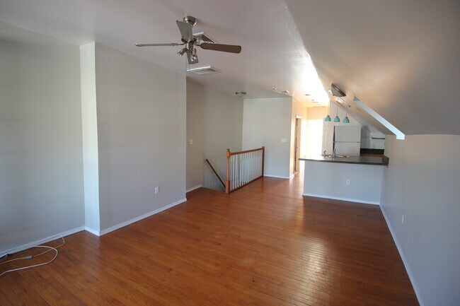 Foto del edificio - 21 E Glenside Ave