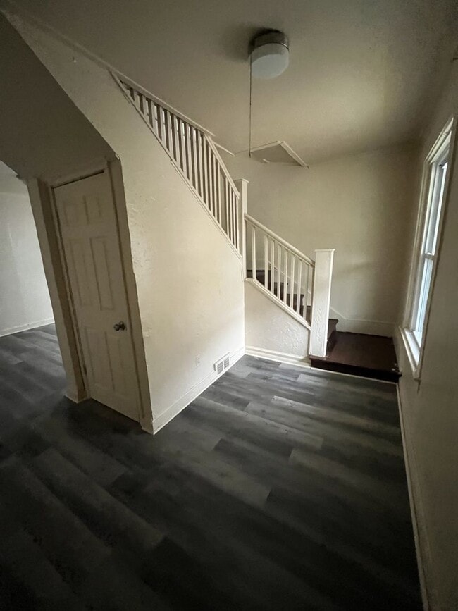 Foto del edificio - 347-349 N Beech St