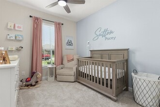 Building Photo - 13709 Gaff Rig Dr