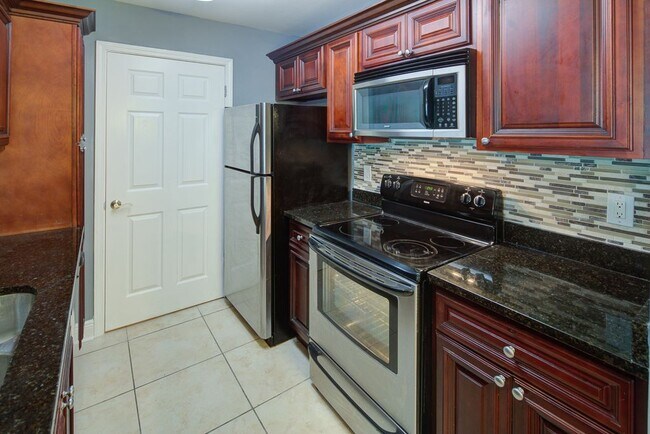 Foto del edificio - 7301 Santa Fe Pky