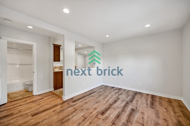 Foto del edificio - Charming 1-bedroom, 1-bathroom unit in Greenwood