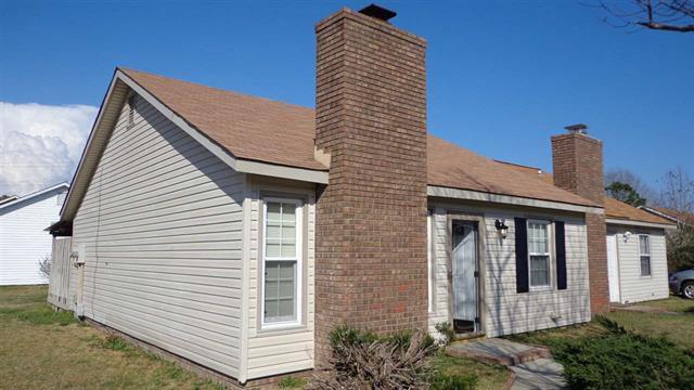 Primary Photo - Cozy 2 Bedroom, 2 Bathroom Duplex - 101 Ga...