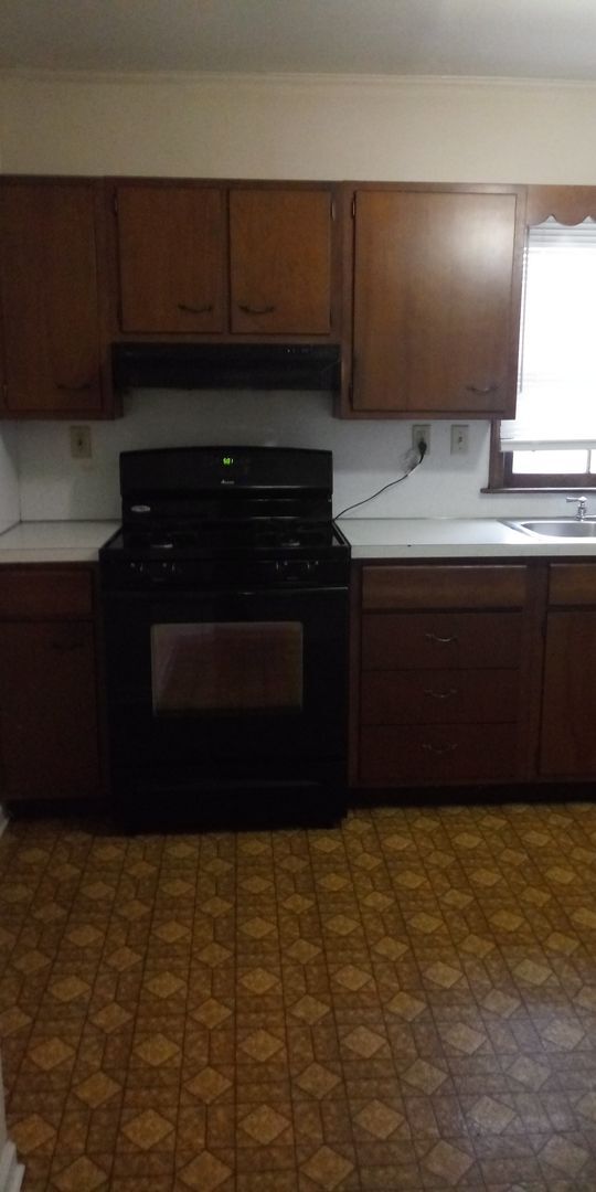 Foto del edificio - 3108 E Lake Lansing Rd