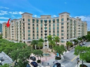 Building Photo - 610 Clematis St