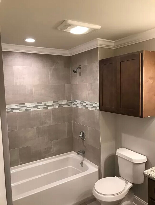 Foto del edificio - 6434 Peoples Ave