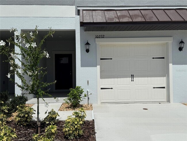 Building Photo - 10232 Trumpet Honeysuckle Wy