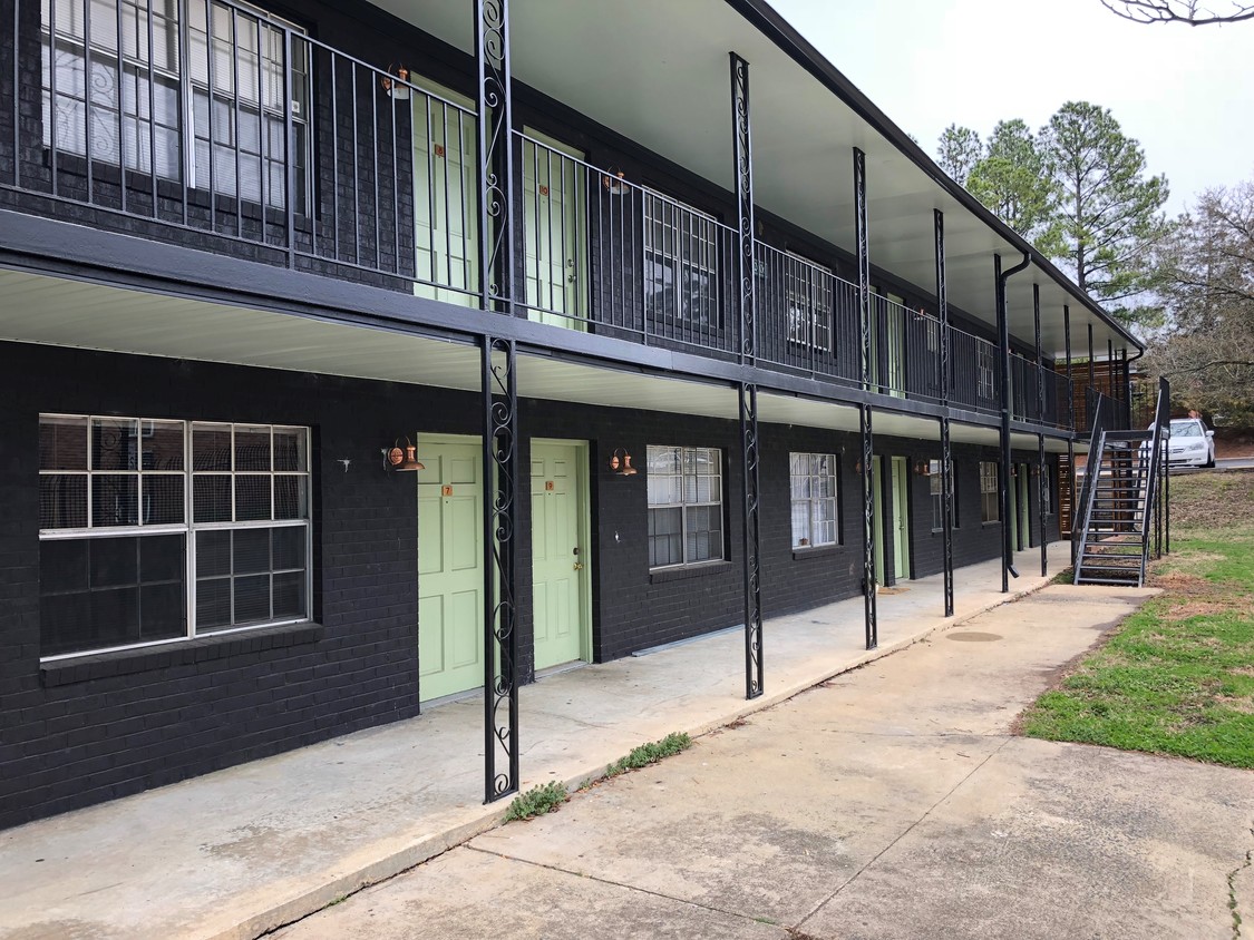 Foto principal - 2006 House Ave
