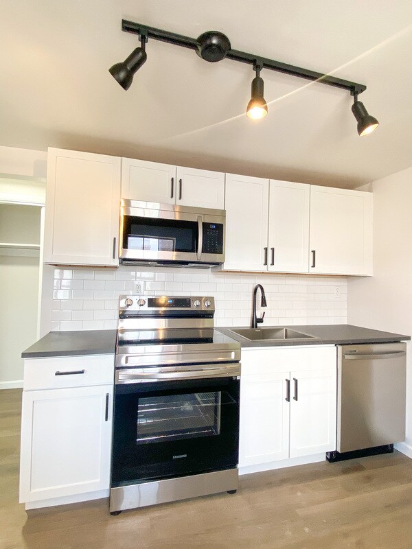Foto principal - 8 E Sycamore St