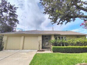 Building Photo - 2546 Long Reach Dr