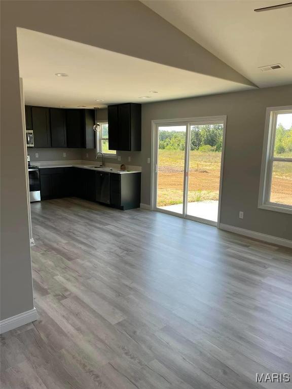 Building Photo - 123 Chestnut Ridge Dr