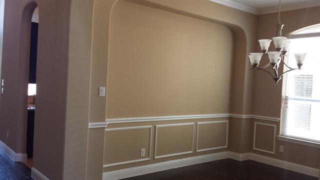 Foto del edificio - 2449 Kingsgate Dr