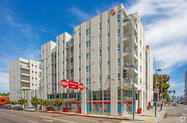 Building Photo - 11407 Chandler Blvd