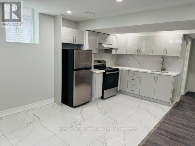 Photo du bâtiment - 10 Bons Ave