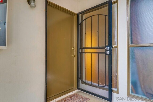 Foto del edificio - 8562 Hurlbut St