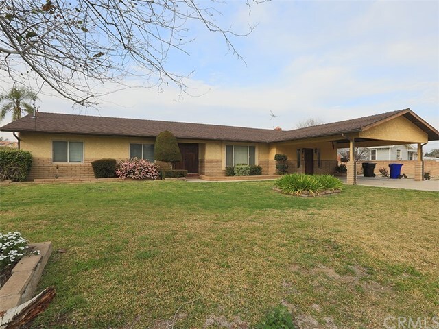 Foto del edificio - 17954 Randall Ave