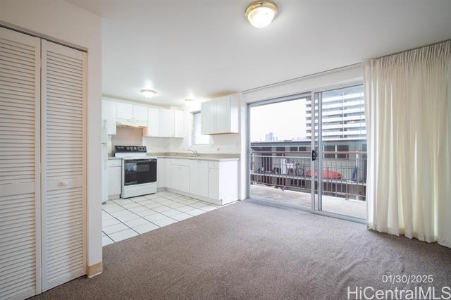 Building Photo - 1654 Liholiho St