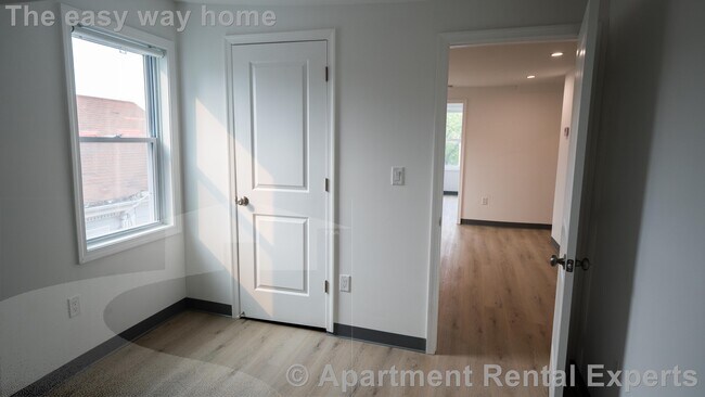 Foto del edificio - 301-303 Boston Ave Unit #3