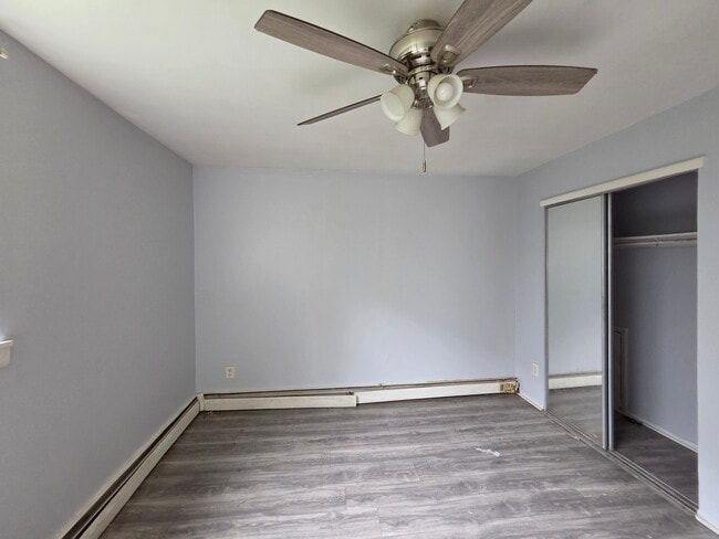 Foto del edificio - 8125 W Chester Pike