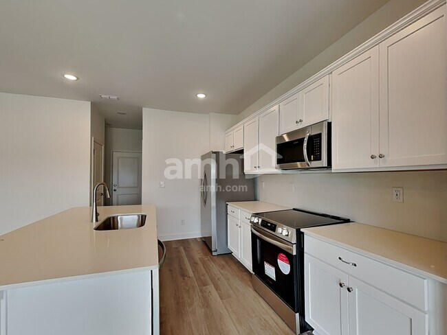 Foto del edificio - 1020 Bevington Dr