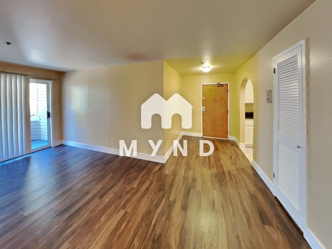 Foto principal - 9700 Mountain Blvd Apt 1