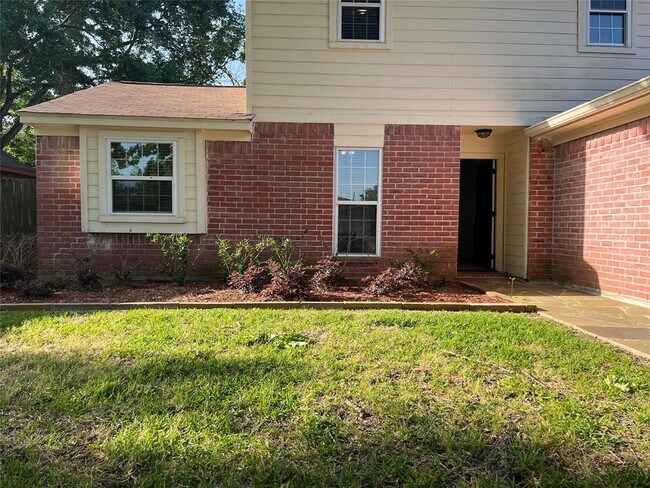 Foto del edificio - 17727 Autumn Trails Ln