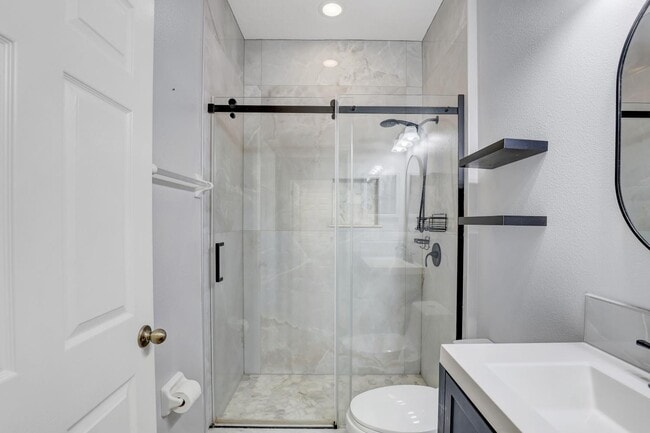 Foto del edificio - 11320 Scribner Station Ln