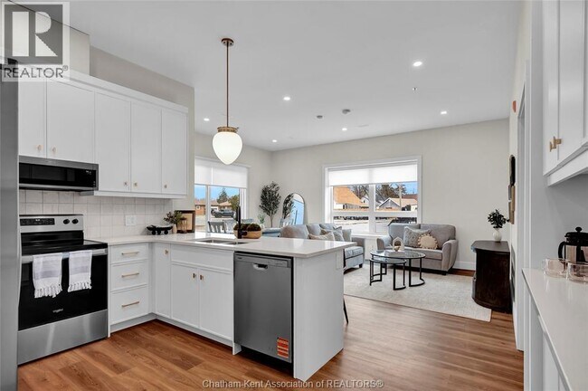 Photo du bâtiment - 12 Mill St W