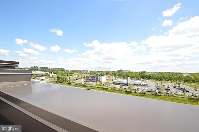 Foto del edificio - 44840 Tiverton Sq