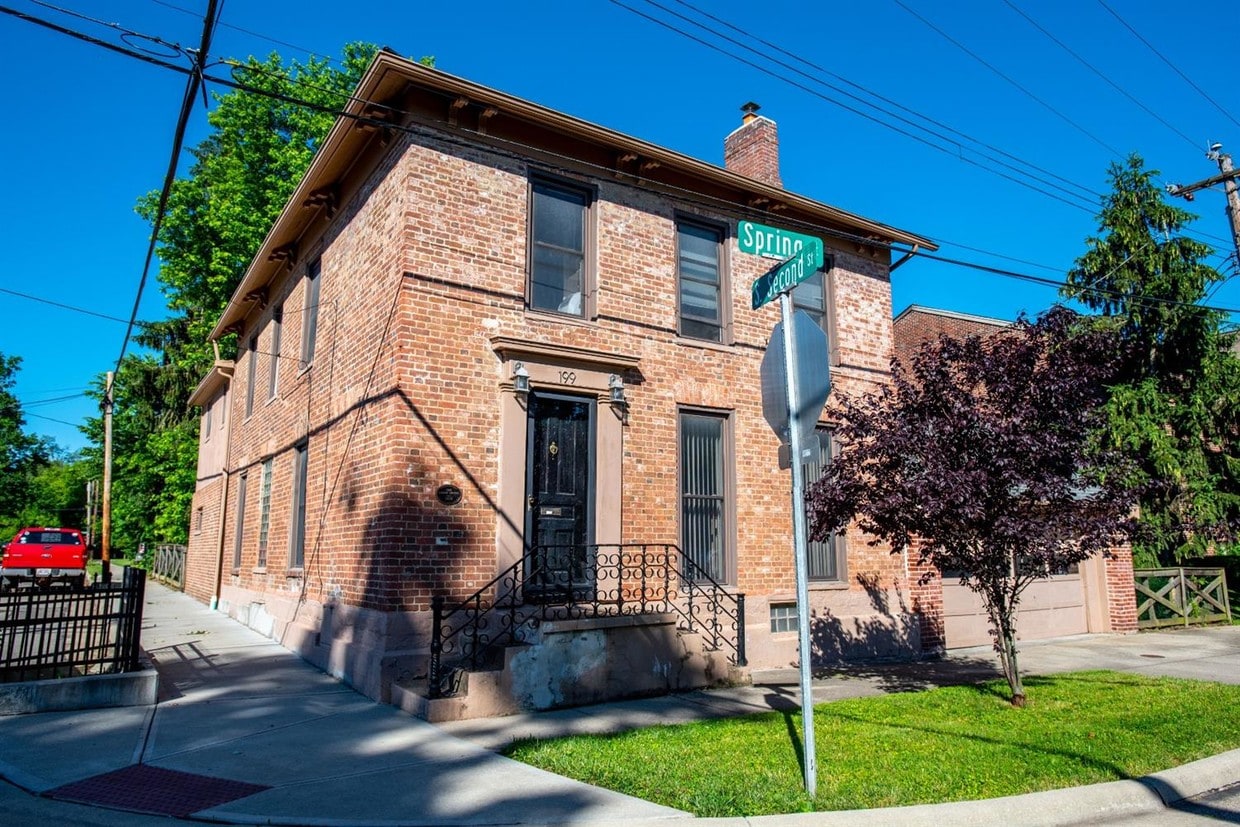 199 Spring St, Batavia, OH 45103 House for Rent in Batavia, OH