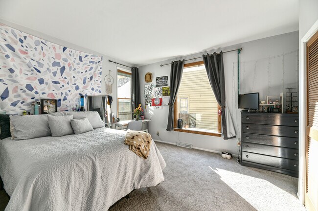 Foto del edificio - Arcadian Duplex