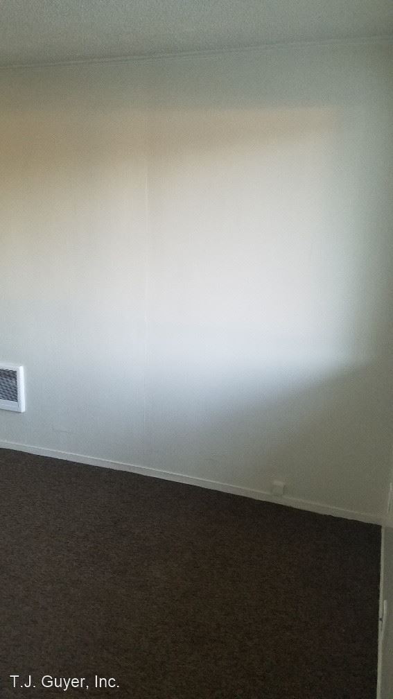 Foto del edificio - 2 br, 1 bath Apartment - 103 Engle Drive