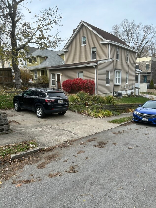 Primary Photo - 1719 William Howard Taft Rd