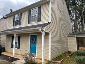 Building Photo - 207 London Dr