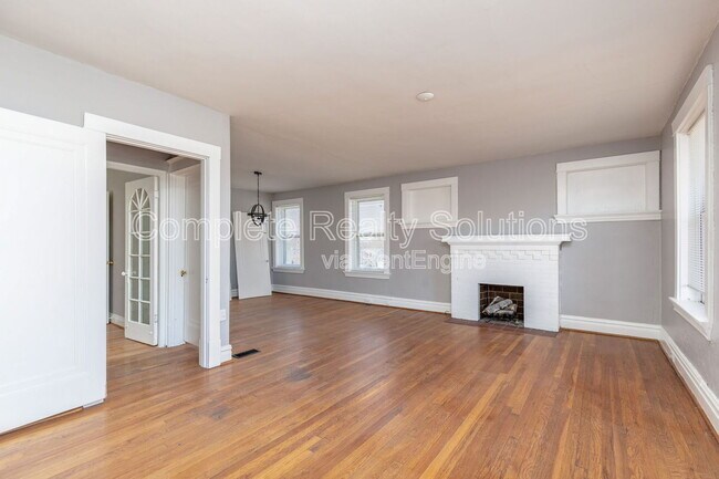 Foto del edificio - 5352 Neosho St