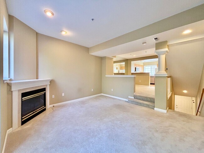 Foto del edificio - Beautiful 2bed townhome for rent in Bellevue
