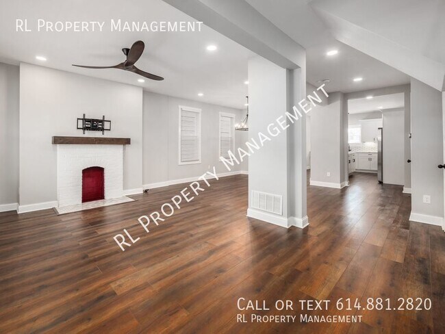 Foto del edificio - Stunning 3 bedroom 3 bathroom home in Meri...