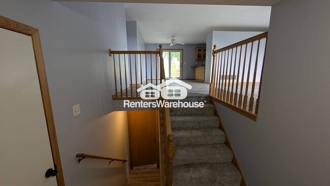 Foto del edificio - 765 50th Ave NW