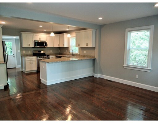 Building Photo - 284 Weymouth St