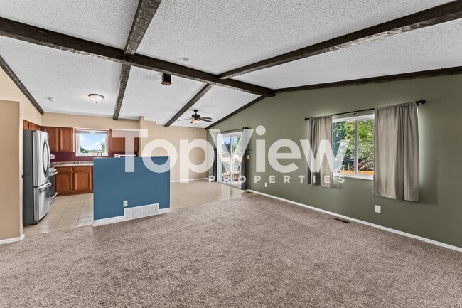 Foto del edificio - 3575 Brushwood Ln