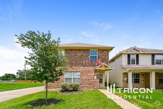 Building Photo - 6448 Mountain Pines Ln