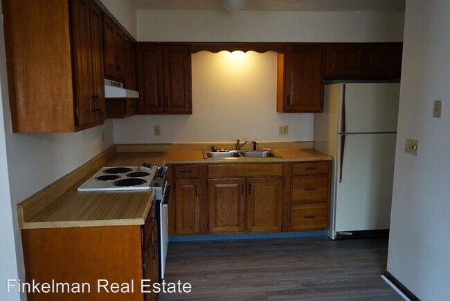 Foto del edificio - 1412 Jackson Ln