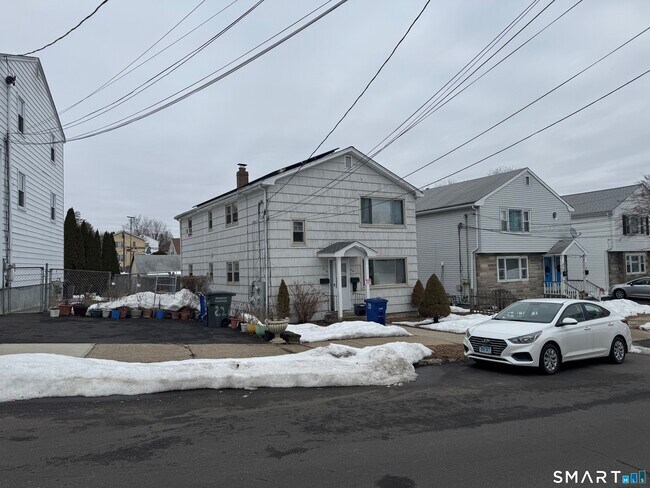 Foto del edificio - 214 Ruth St