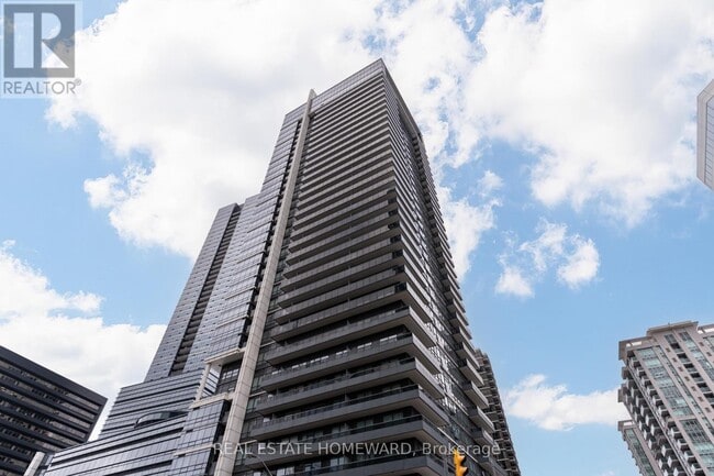 Building Photo - 2 Anndale Dr