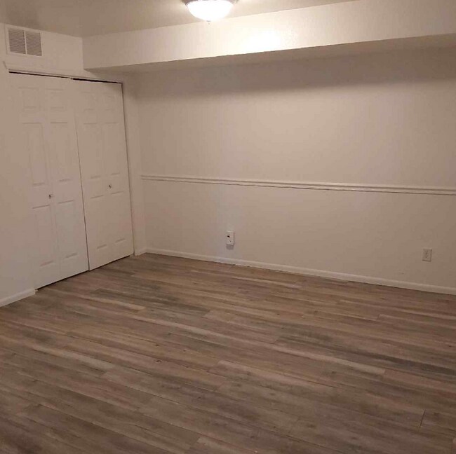 Foto del edificio - 2551 W 24th St