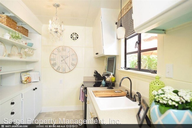 Foto del edificio - 2 br, 1 bath House - 1317 E Hunter Ave