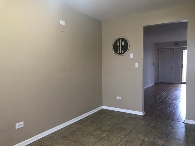 Foto del edificio - 7855 N Caldwell Ave