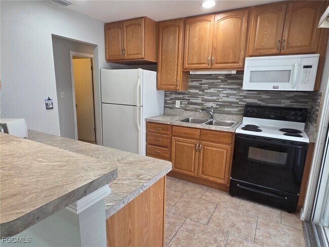 Foto del edificio - 51 Tangerine Ct