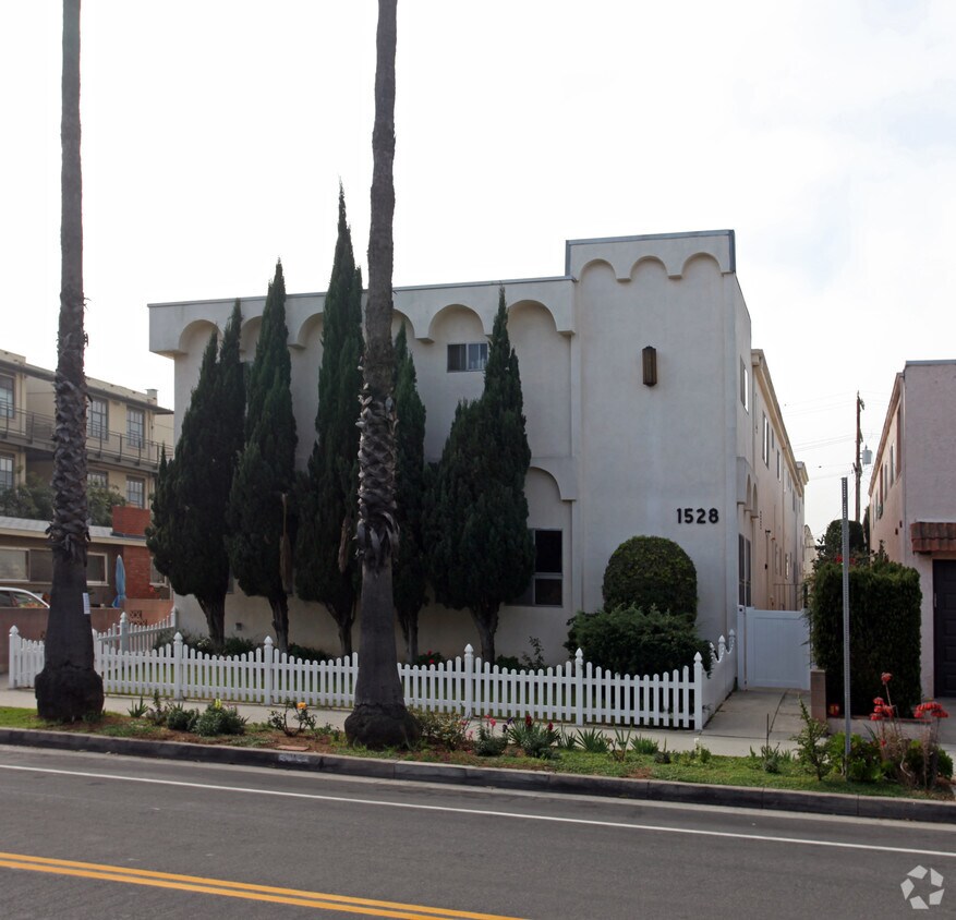 Foto del edificio - 1528 12th St