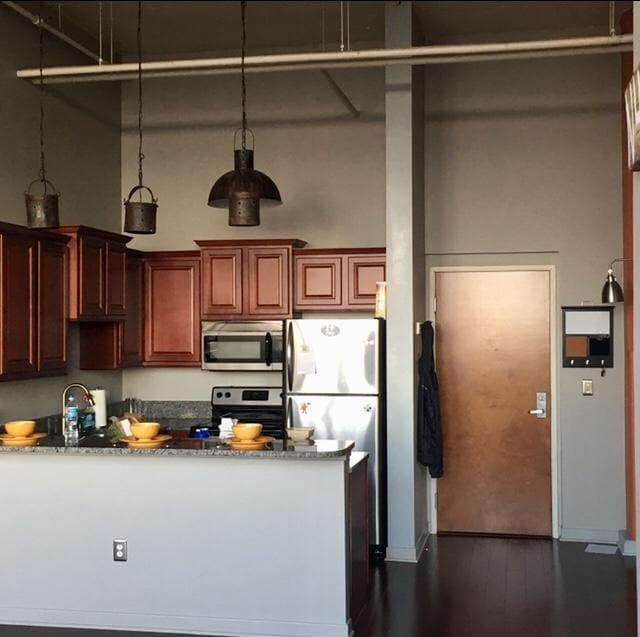Kitchen view standing in front of island - 1133 9th W St