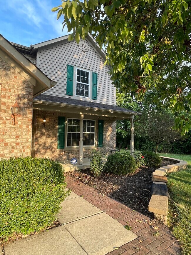 Building Photo - 18058 Cristin Way